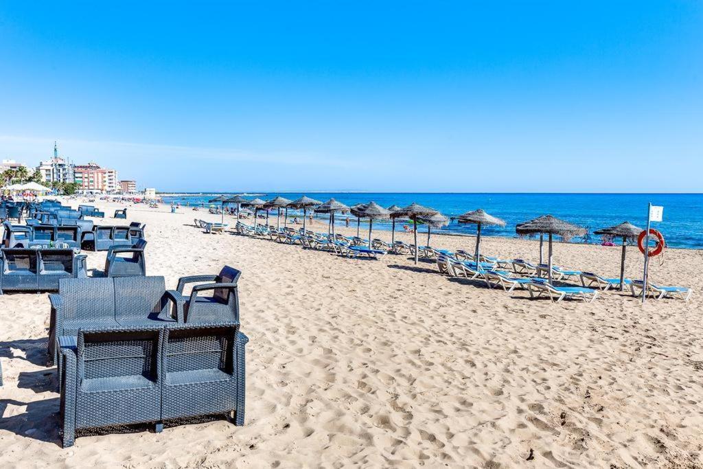 Pinada Beach IV New & Comfort. Apartment, 1St Line To The Beach, Sunterrace+Pool La Mata  Luaran gambar